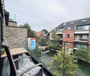 Appartement op de tweede verdieping met terras - Foto 1