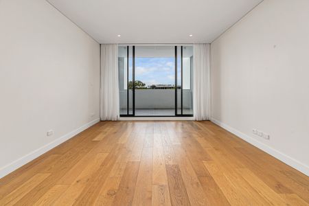 *** 8 month lease only*** Discover modern living in the heart of Alexandria Available Now - Photo 2