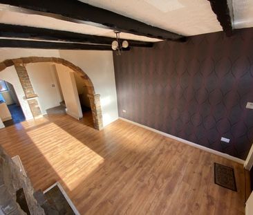 2 bed Terraced - To Let - Photo 2