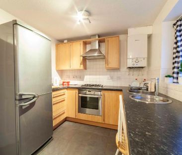 2 bedroom townhouse to rent - Photo 1