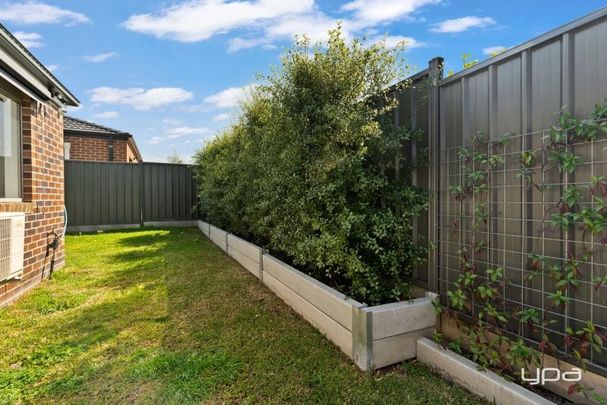 26 Simmons Drive, Bacchus Marsh - Photo 1