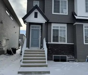 BRAND NEW WARM & COZY SOUTH BACKING 3 BEDROOM FULL HOUSE IN GLACIER... - Photo 1