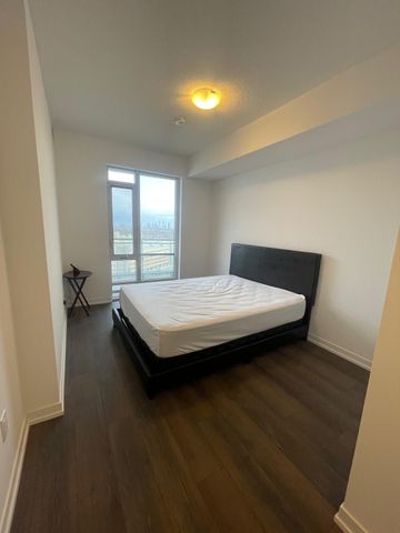 For Lease - 2520 Eglinton Avenue Unit# 810, Mississauga, Ontario - Photo 4