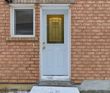 For Lease - 16 Moss Creek Court Unit# Lower, Brampton, Ontario - Photo 2