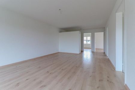 4-Zimmerwohnung in Uttigen - Photo 2