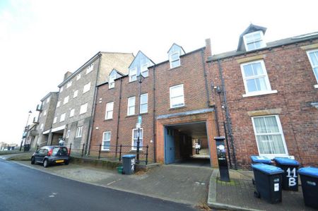 3 bedroom flat to rent - Photo 5