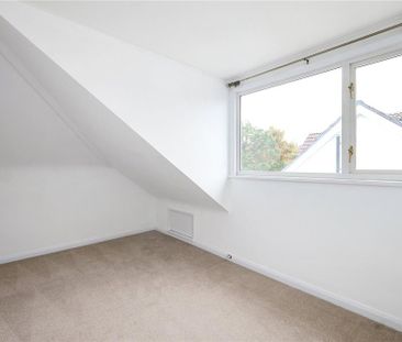 4 bedroom detached house to rent - Photo 2