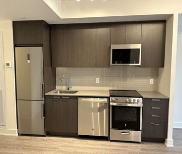 For Lease - 185 Deerfield Road Unit# 802, Newmarket, Ontario - Photo 6