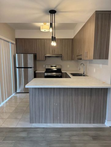 For Lease - 28 Renfrew Trail Unit# 31, Welland, Ontario - Photo 4