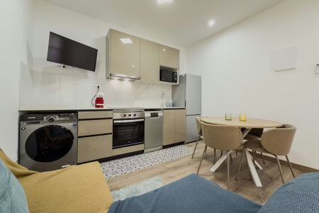 Carrer de la Cera, Barcelona, Catalonia 08001 - Photo 4