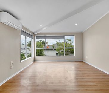 Unbeatable Location - Walking Distance to the Village & Train Station - Photo 3