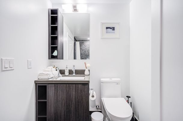 For Lease - 252 Church Street Unit# 4206, Toronto, Ontario - Photo 1