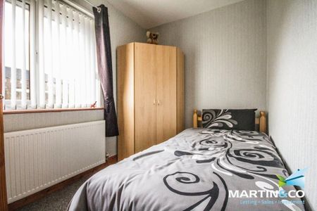 3 bedroom terraced house to rent - Photo 2