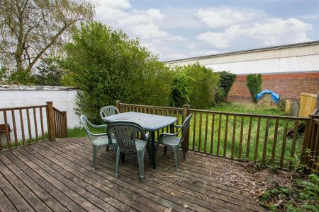 3 bedroom house to rent - Photo 4