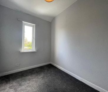 110 John Street, Newtownards, BT23 4NA - Photo 2