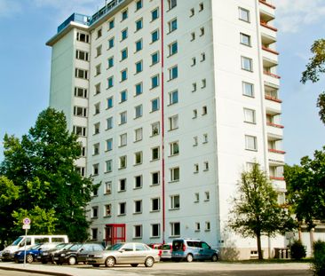 Altersfreundliche 2-Zimmer-Wohnung mit Balkon - Foto 1