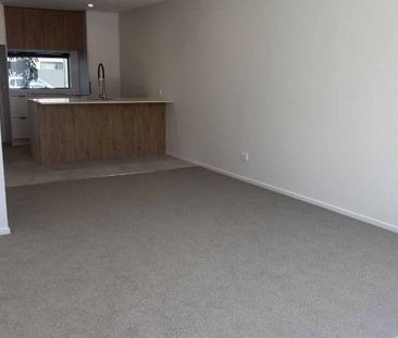 Near New Executive Townhouse! - Photo 5