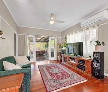 Convenient Location…. well presented…larger than it looks. - Photo 2