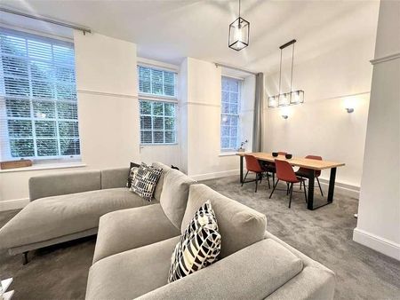 Knowle Avenue, Knowle, Fareham, PO17 - Photo 5