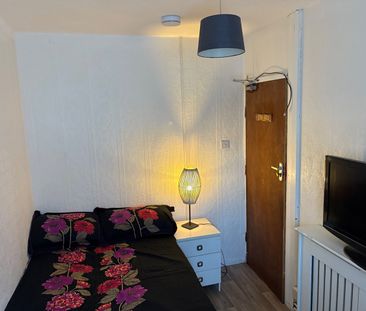 Room in a Shared House, Villiers Street, CV2 - Photo 2