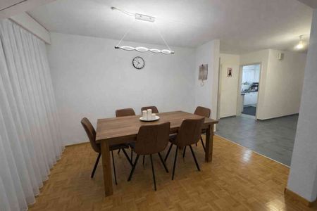5.5 Zimmer, 126 m², 2. Stock - Photo 2