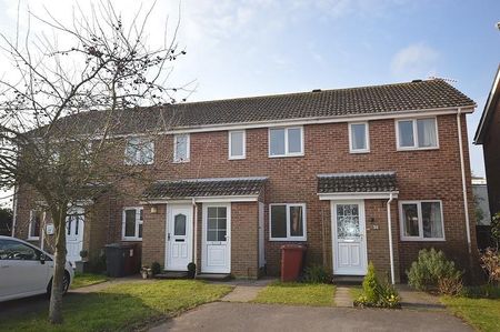 2 bedroom terraced house to rent - Photo 3