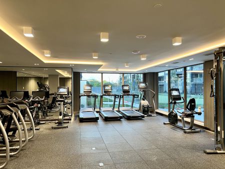 For Lease - 2333 Khalsa Gate Unit# 209, Oakville, Ontario - Photo 4