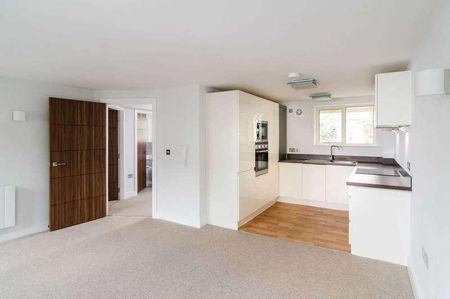 Camden Row, BA1 - Photo 3