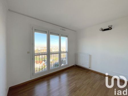 Appartement 4 pièces de 79 m² à Viry-Châtillon (91170) - Photo 3