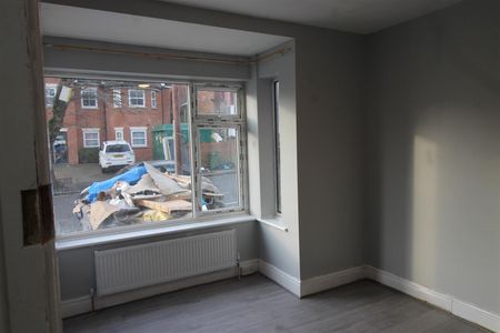 Kitchener Road, High Wycombe - Photo 3