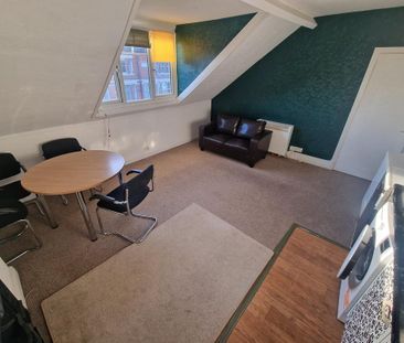 1 bedroom flat to rent - Photo 4