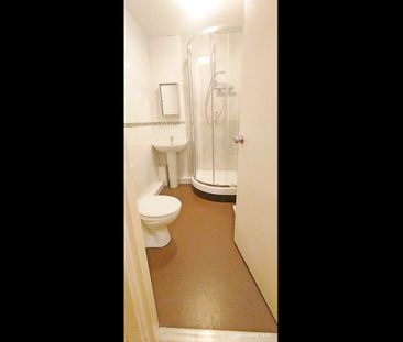 Room in a Shared Flat, Smithdown Road, L15 - Photo 6