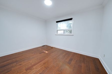 For Lease - 166 Cherrywood Drive Unit# Upper Level, Newmarket, Ontario - Photo 5