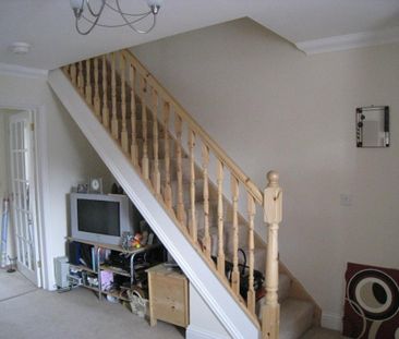 2 bedroom semi-detached house to rent - Photo 1