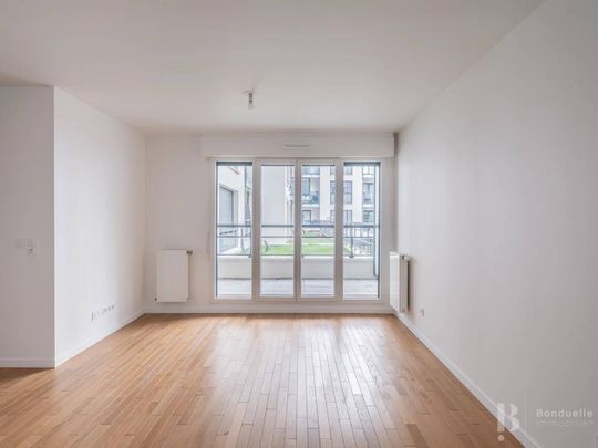 Rental Apartment Suresnes - Photo 1