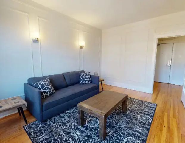Coolbrook & Cote Saint-Luc | 4454 Coolbrook, Montreal · 2 ch. - Photo 1