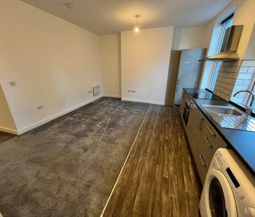 Studio to rent - Photo 6