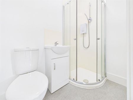 Property to rent - Photo 3