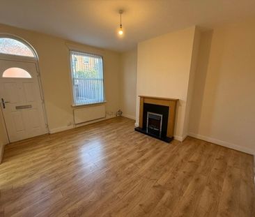 2 Bed Terraced House, Barton Grove, LS11 - Photo 1