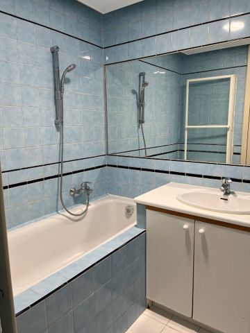 Location Appartement 2 pièces 44m² - Photo 4