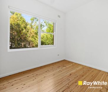 Ground Floor Apartment with Modern Comforts and Prime Summer Hill L... - Photo 2
