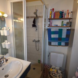 Location Appartement 1 pièce 28m² - Photo 2