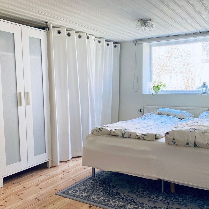 Övre Bergsvägen, Hägersten - Foto 1