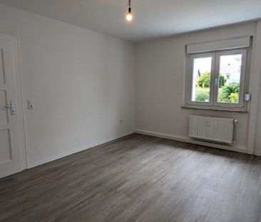 Teilsanierte & renovierte 2-Zimmer-Wohnung - Photo 6