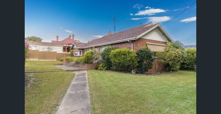 CENTRAL HOME! - Photo 2