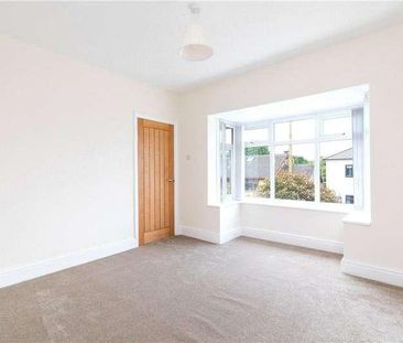 Belmont Grove, Rawdon, Leeds, West Yorkshire, LS19 - Photo 2