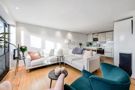 Elspeth Road, SW11, London - Photo 2