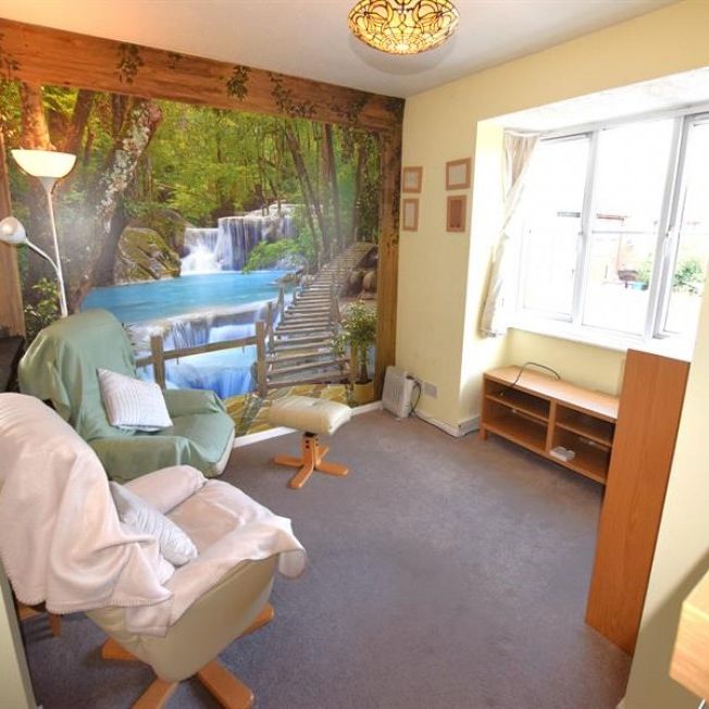 1 Bedroom Apartment Available Arranging tenancy - Photo 1