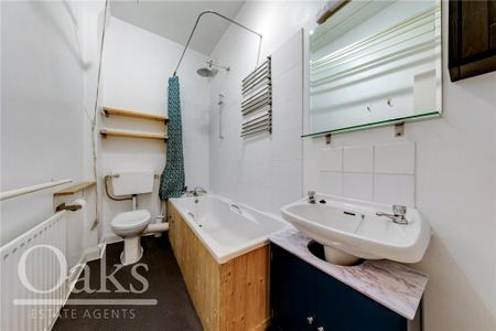 Studio to rent - Photo 2