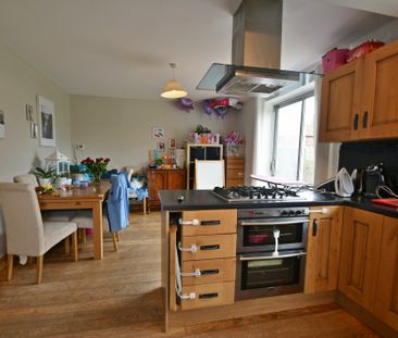 Three Bedroom House to Let in Abbey Hey - Photo 4